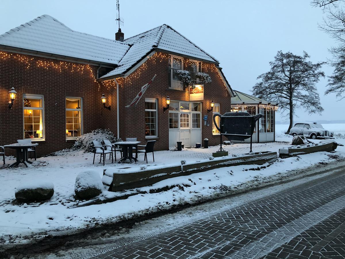 Lucy'S Inn Eesergroen Экстерьер фото