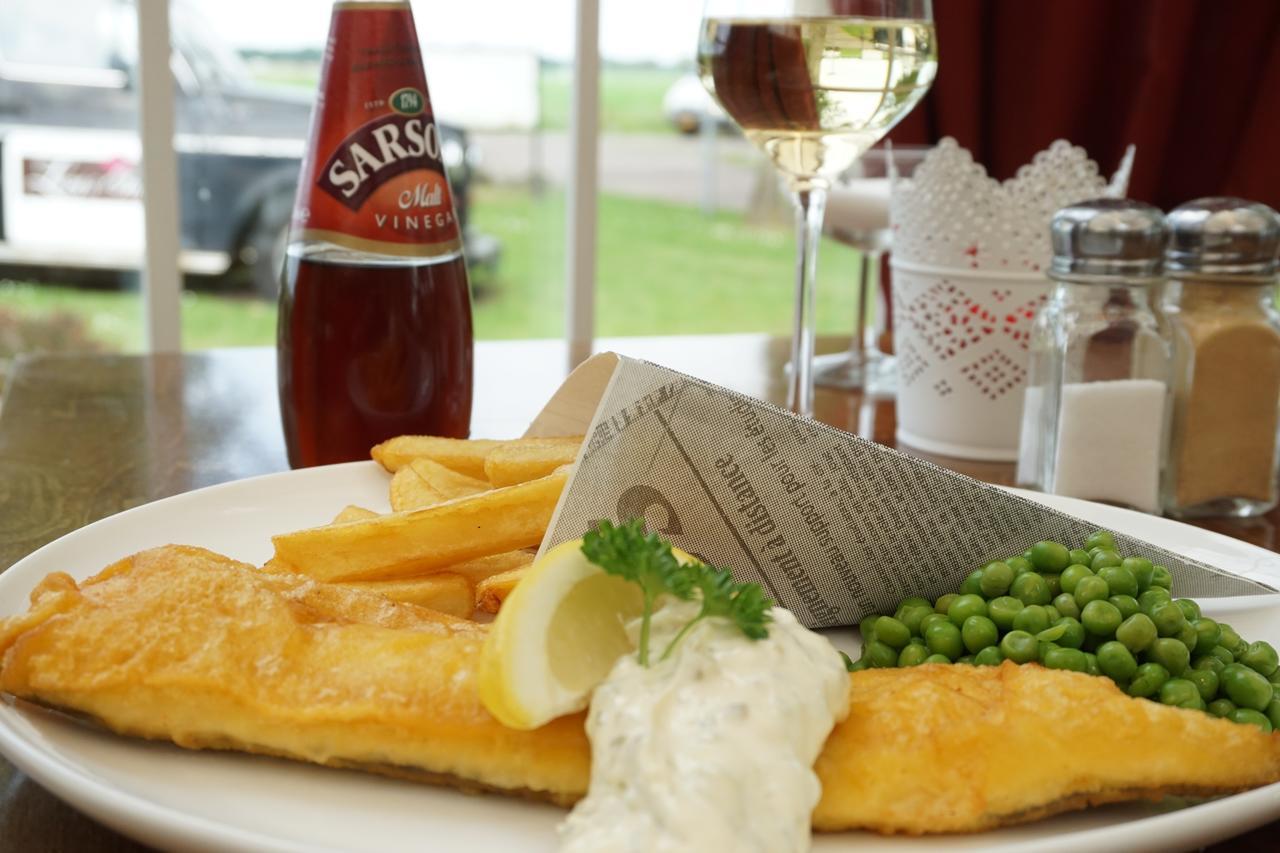 Lucy'S Inn Eesergroen Экстерьер фото